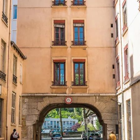Mihotel Bizolon Lyon
